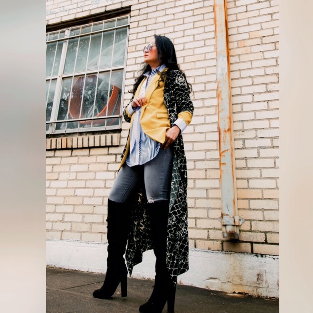 B&W Print Kimono Duster Cardigan - Picture 4 of 11
